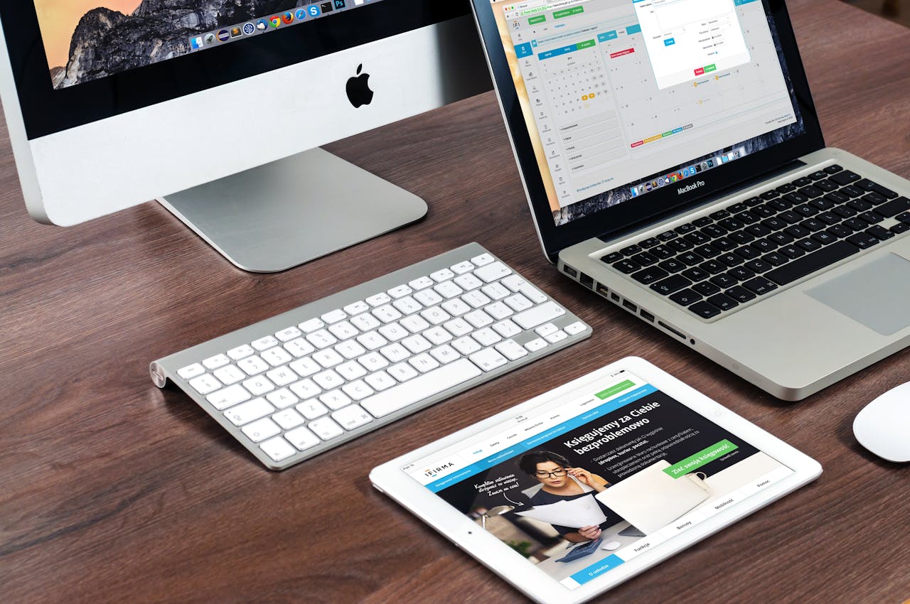 Comment créer un site vitrine performant en 2025 sans coder : le guide complet
